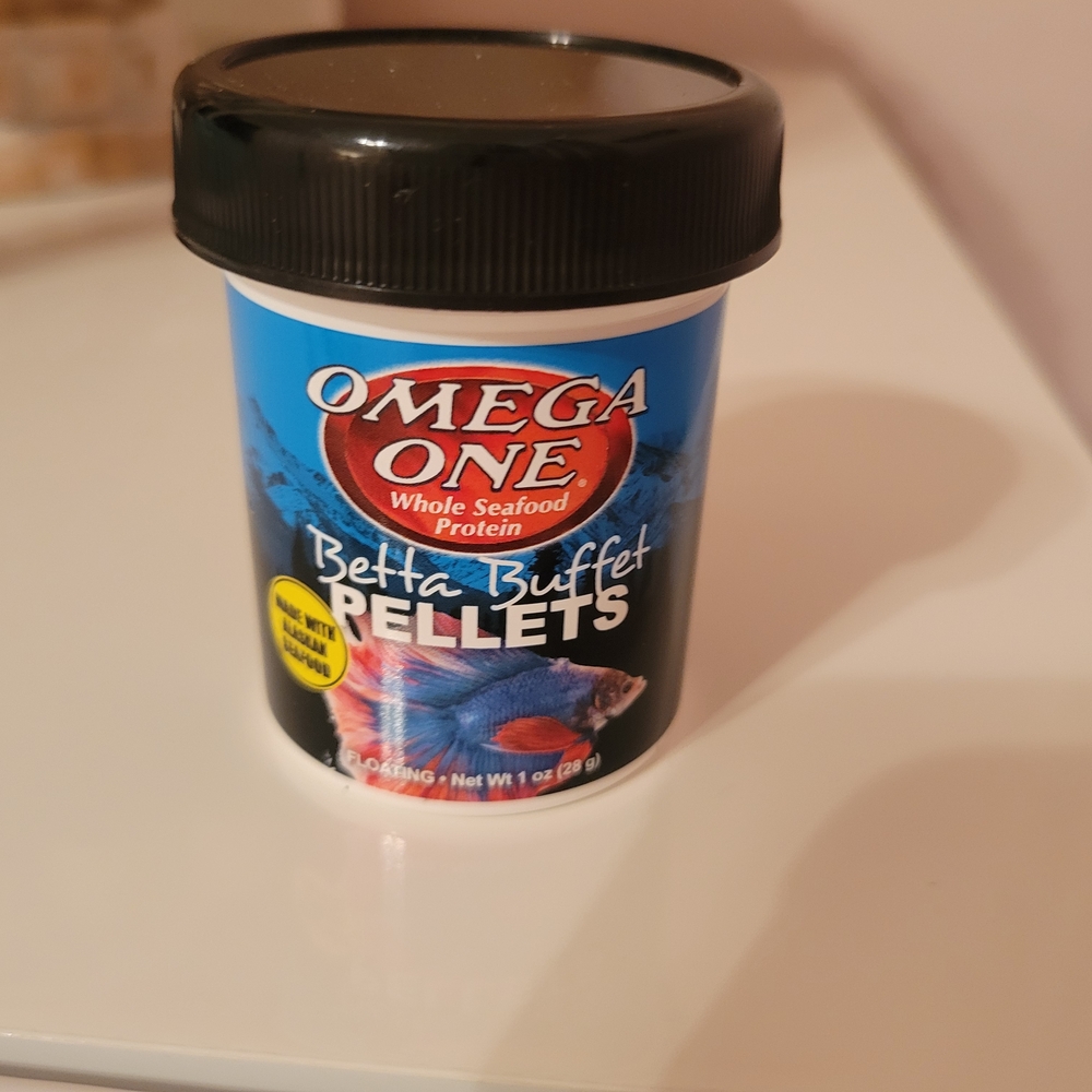 Omega One Betta Buffet Pellets - Blue and Black
